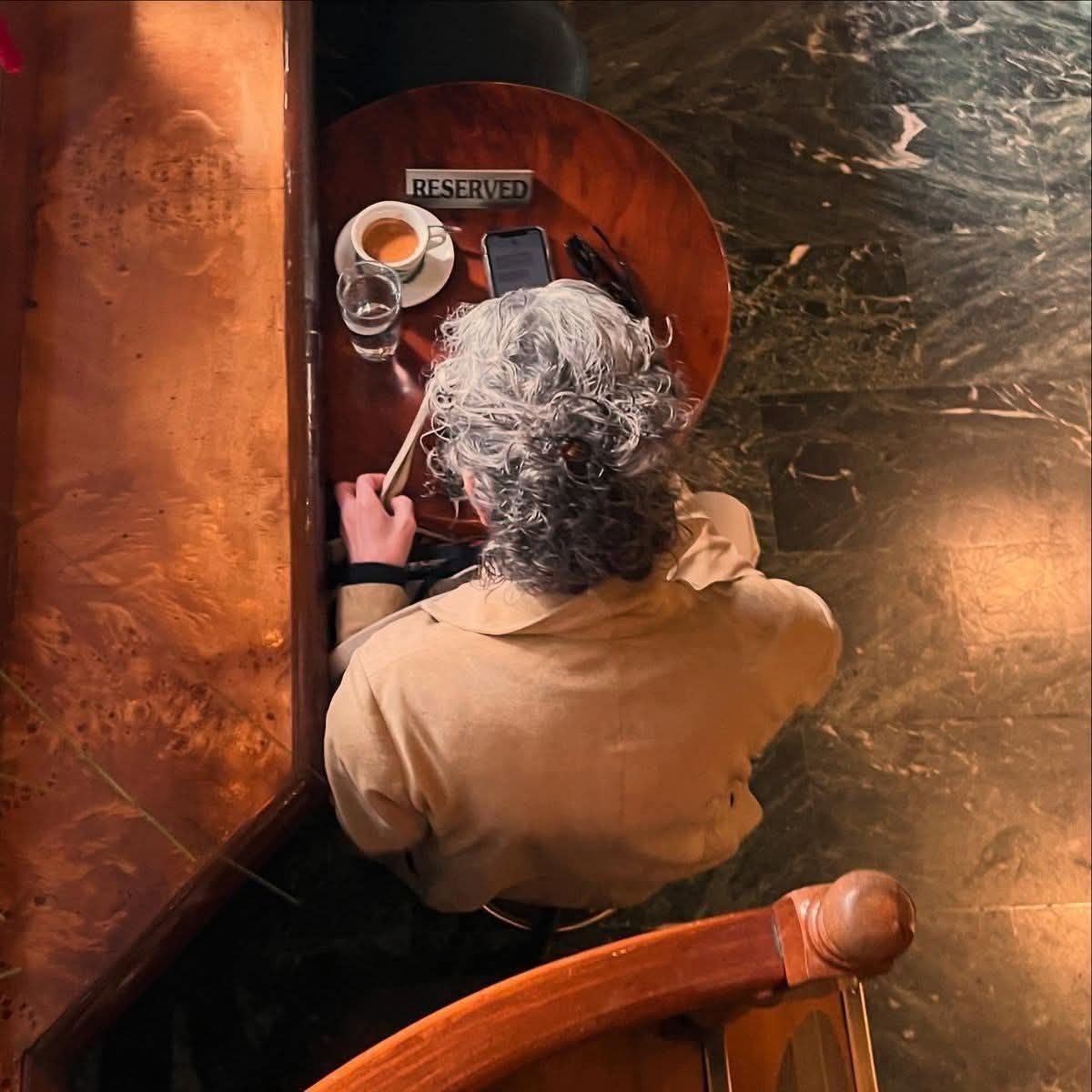 ΑΠΟΛΑΥΣΗΣ ΤΗΣ ΠΑΡΕΑΣ ΤΟΥ ΕΑΥΤΟΥ